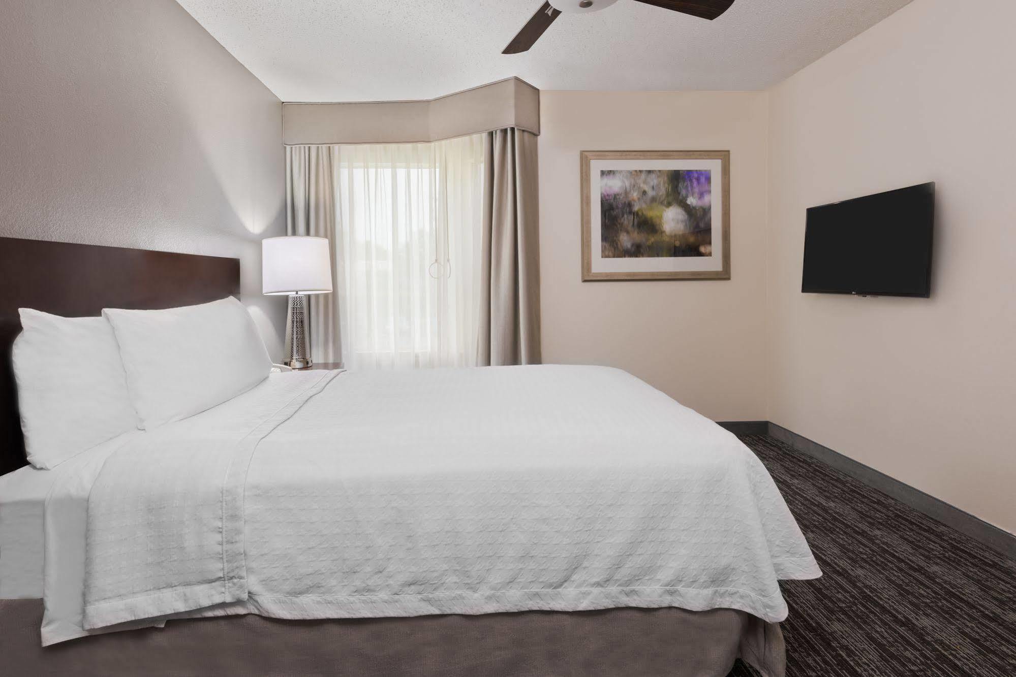 Homewood Suites Charlotte North Unc Research Esterno foto
