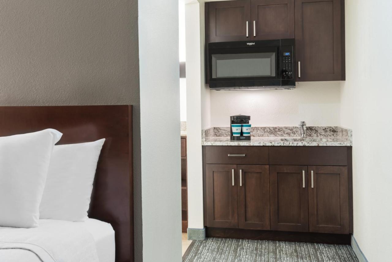Homewood Suites Charlotte North Unc Research Esterno foto