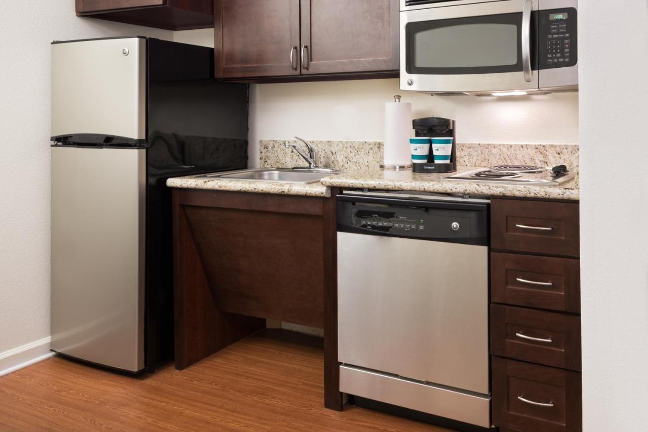 Homewood Suites Charlotte North Unc Research Esterno foto