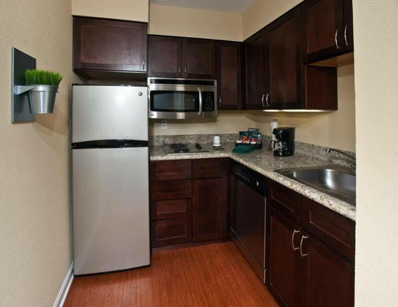 Homewood Suites Charlotte North Unc Research Esterno foto