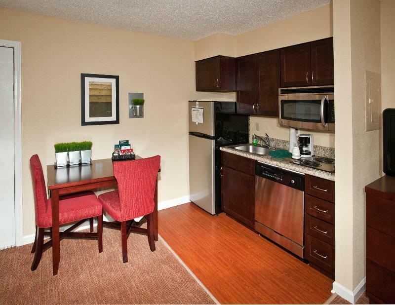 Homewood Suites Charlotte North Unc Research Esterno foto
